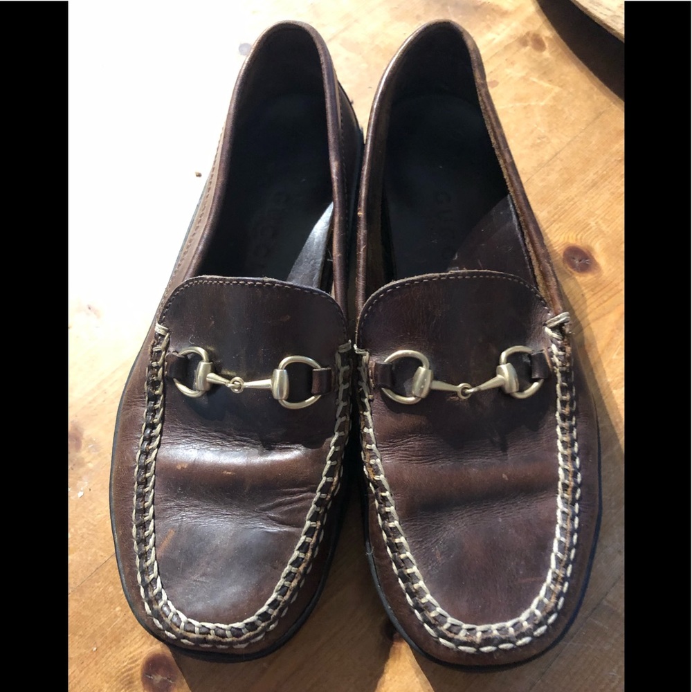 EUC Authentic Gucci Women’s loafers